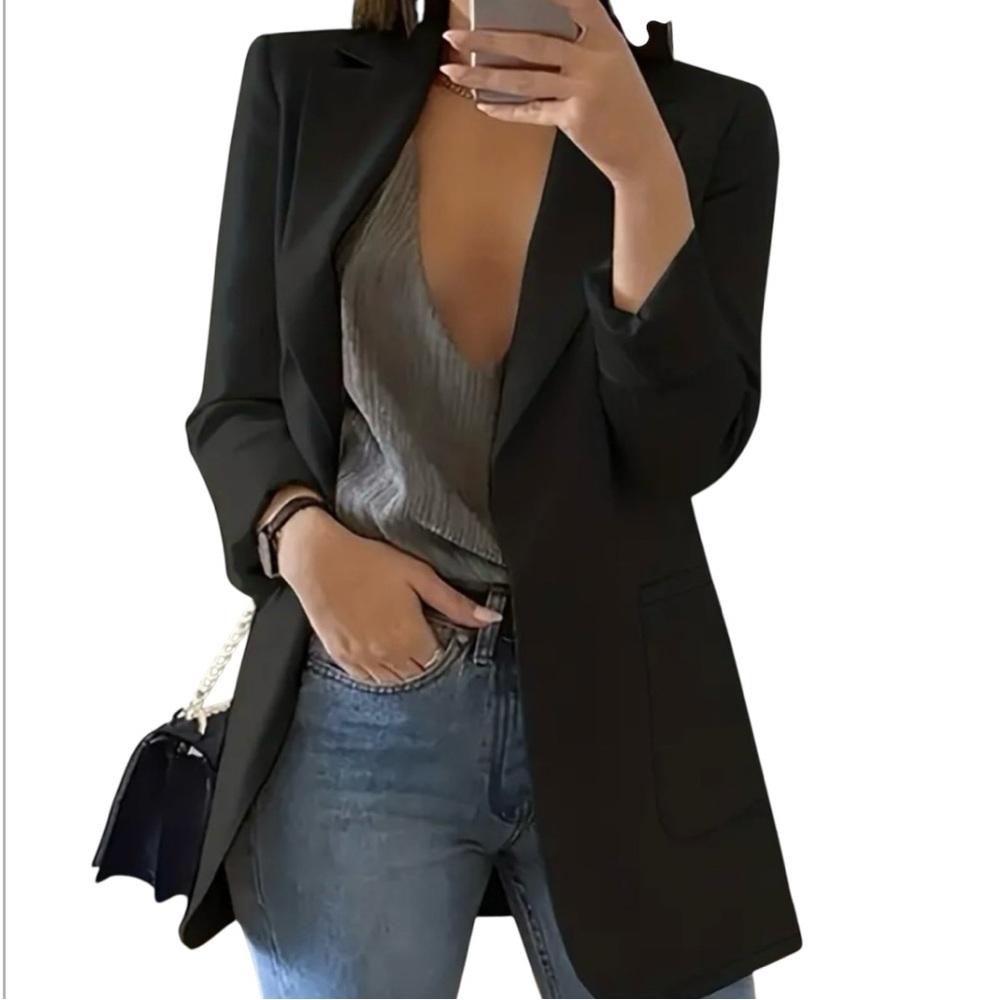 BCBG MaxAzria Womens Black Three Button Fully Lined Fitted Classic Blazer Sz 6